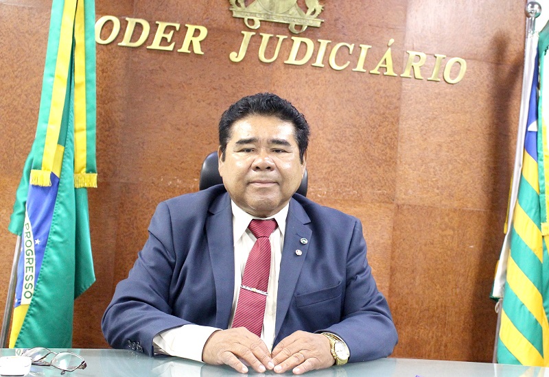O alvo é desembargador