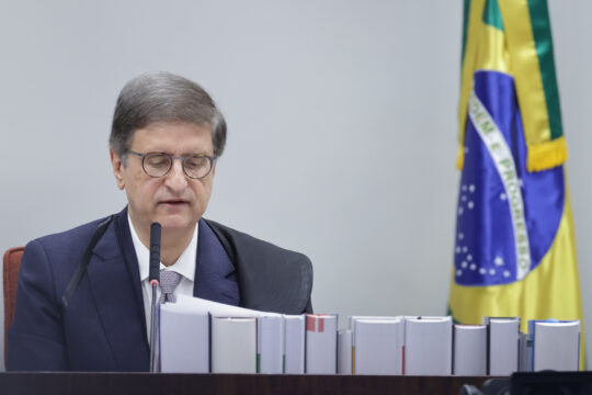 Só um escapa