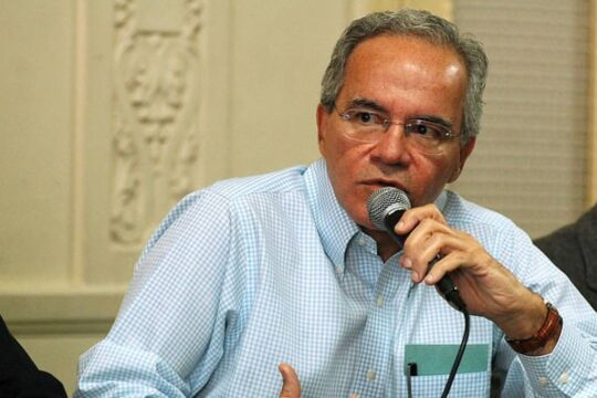 A presença de Tanure