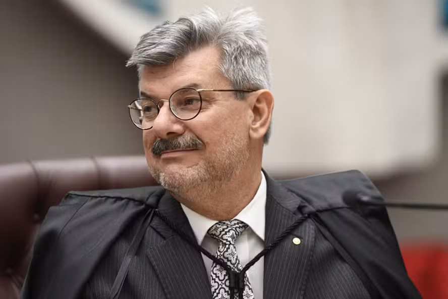 Sindicância contra Buzzi