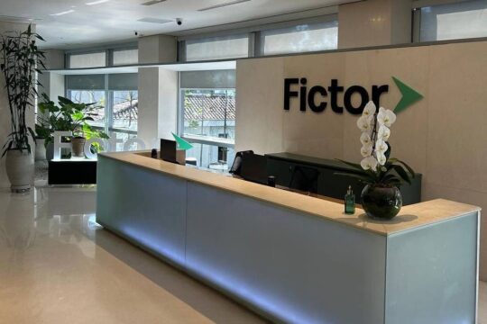 Fictor: o tempo contra os credores