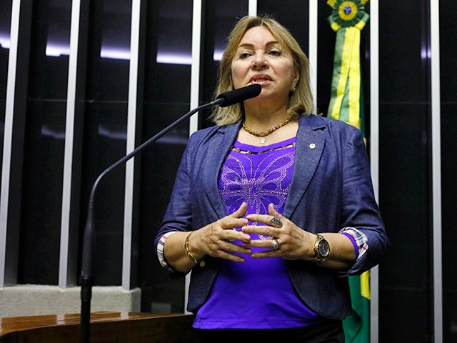 Gorete com tornozeleira