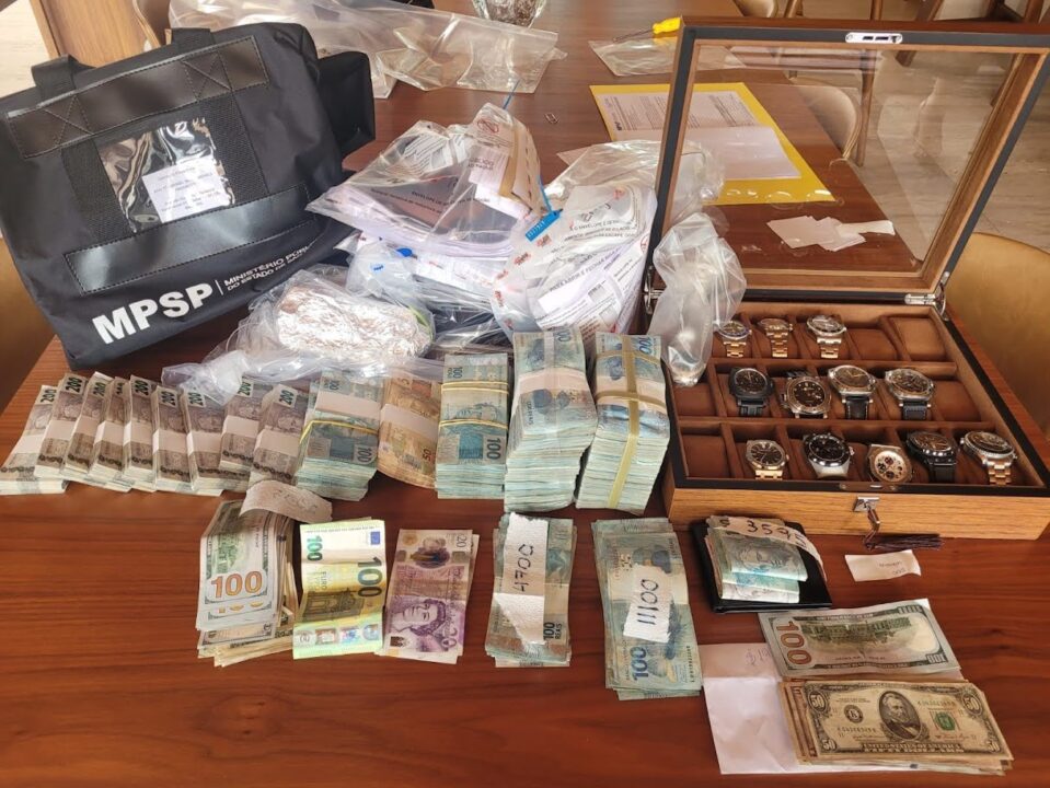 Conglomerado de suspeitas