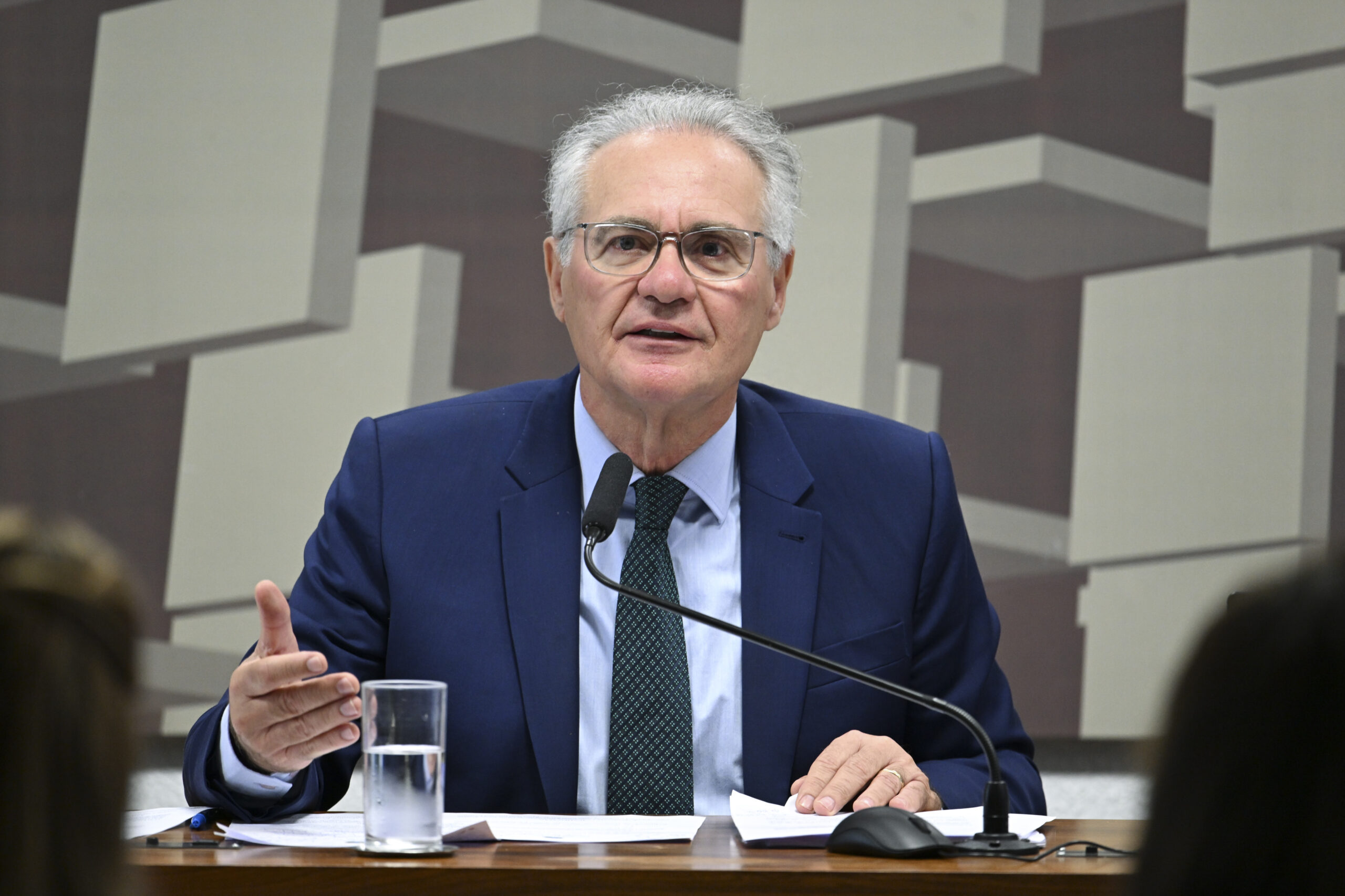 O novo atalho de Renan