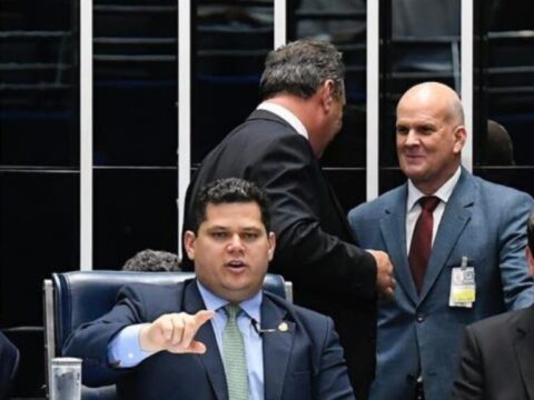 O mistério do assessor de Alcolumbre