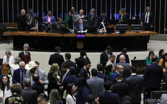 Emenda contra o fim da 6×1