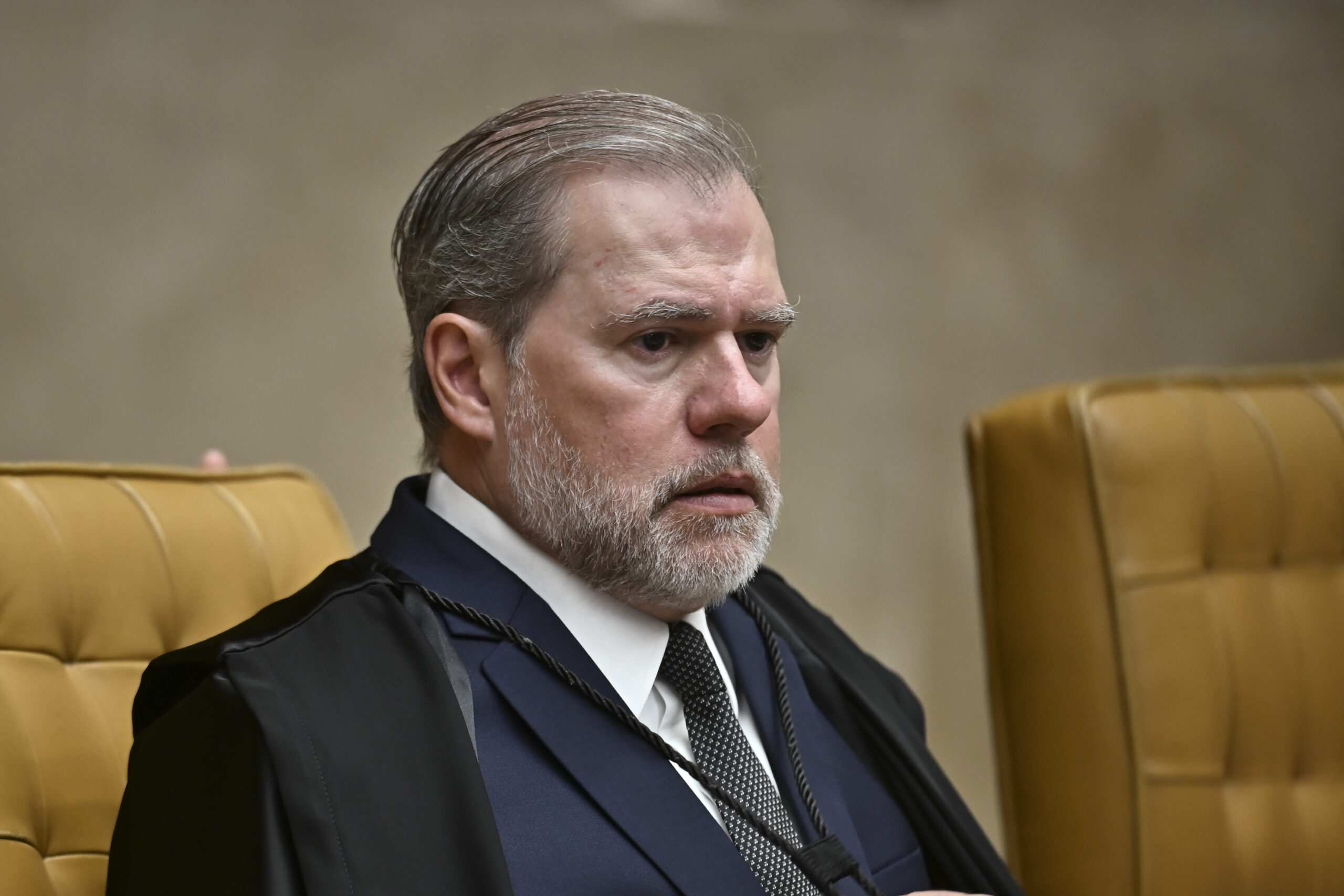 Toffoli e as pesquisas livres