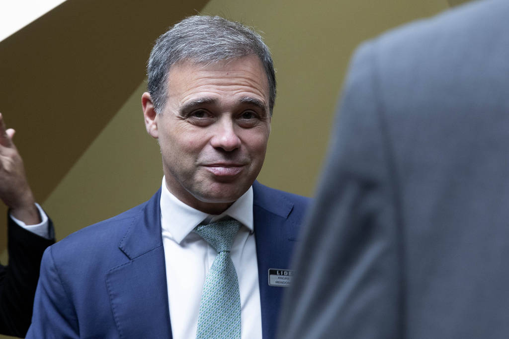A omissão de Mendonça