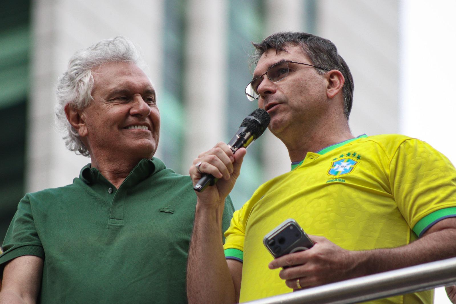 Caiado é Flávio