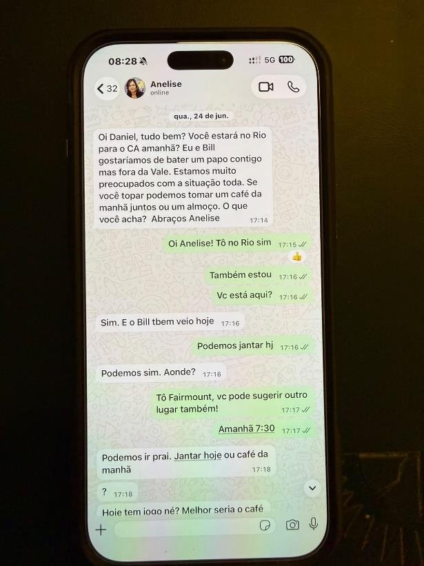 "Estamos muito preocupados com a situação toda." Anelise Lara convida Stieler para encontro fora da Vale com Bill Bruijn, em 24 de junho.
