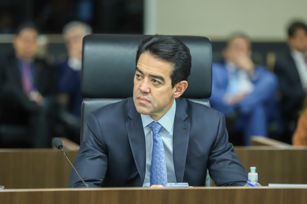 Dantas na Avibras dos Batista