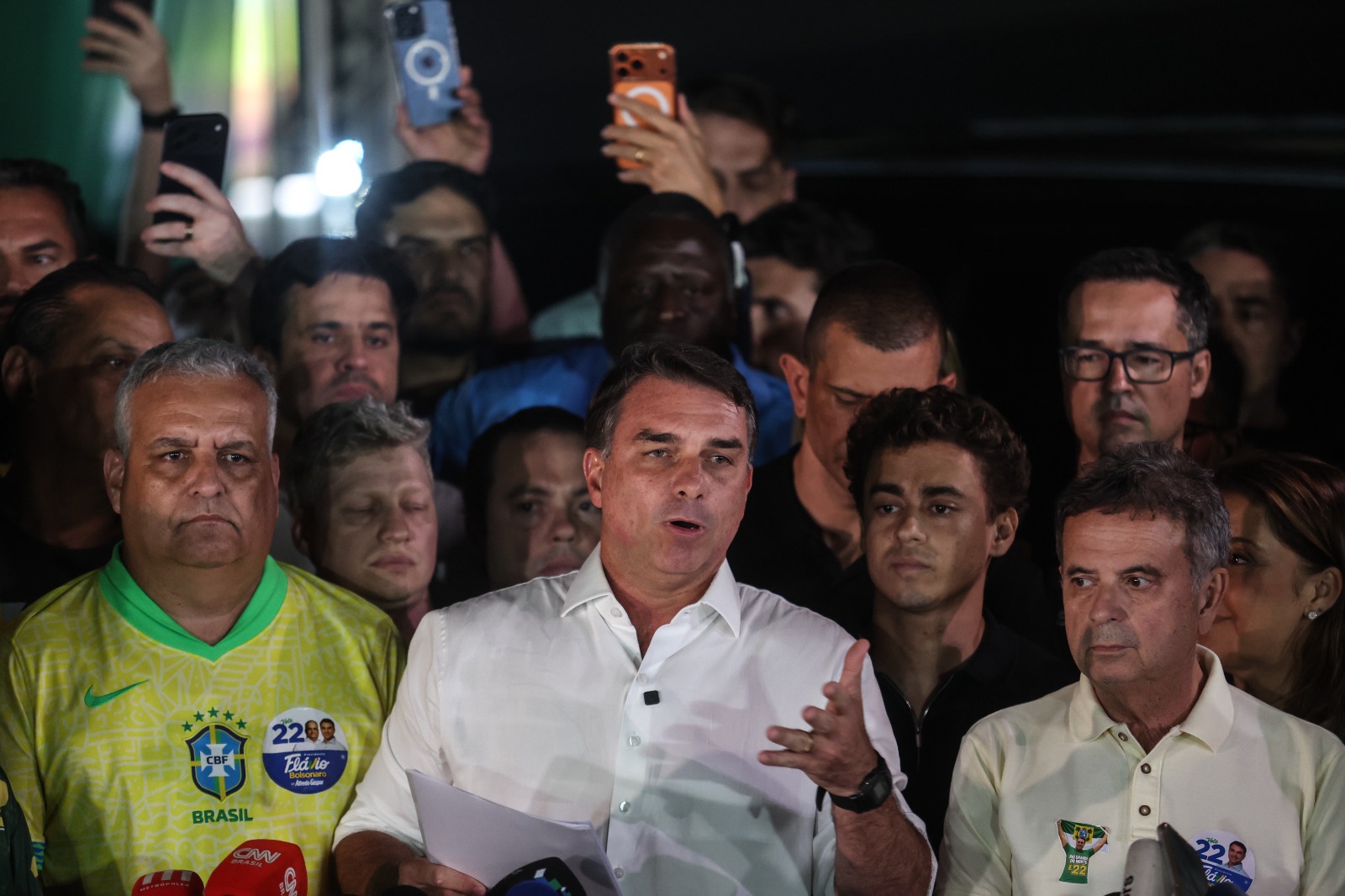 Flávio não aceita